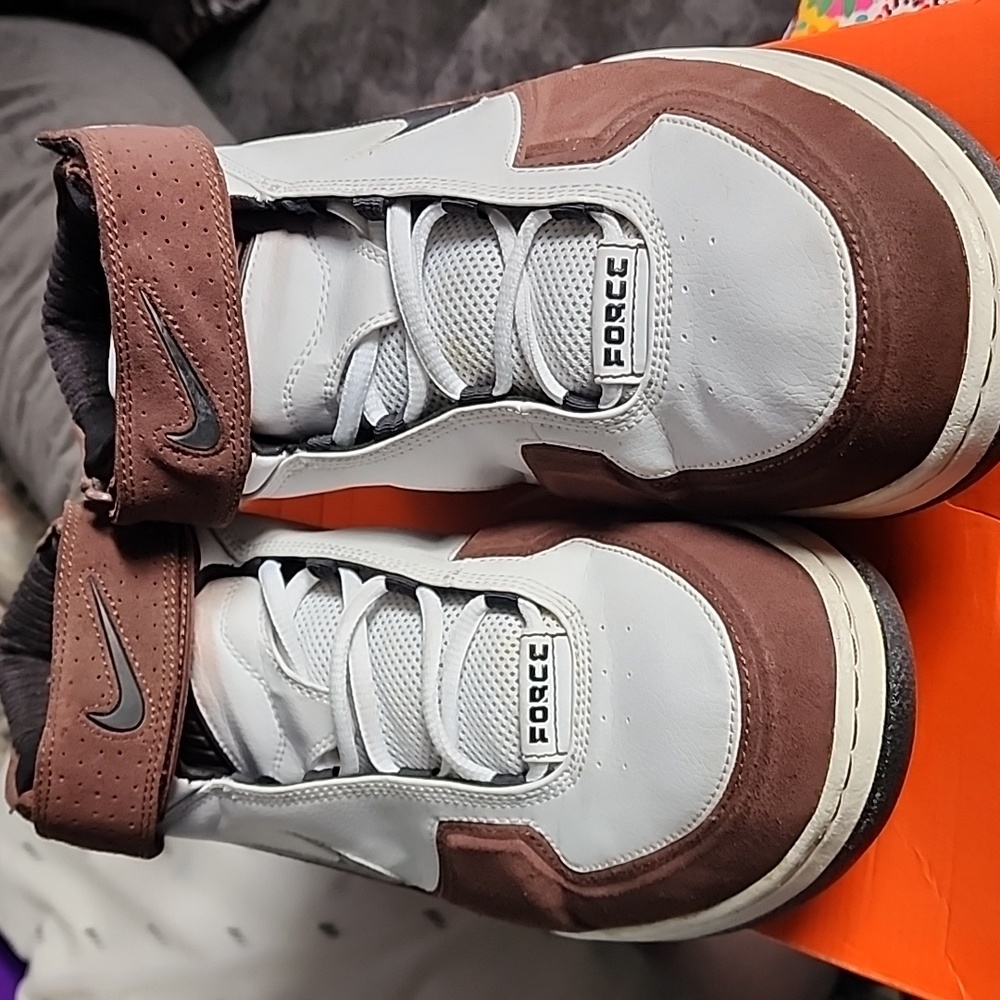 Old school Nike air force size 13 brown and white used